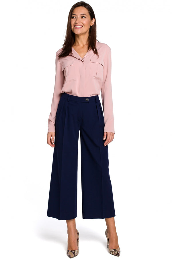 Women trousers model 130476